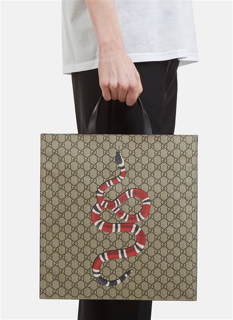 felpa gucci snake|gucci handbags snakes.